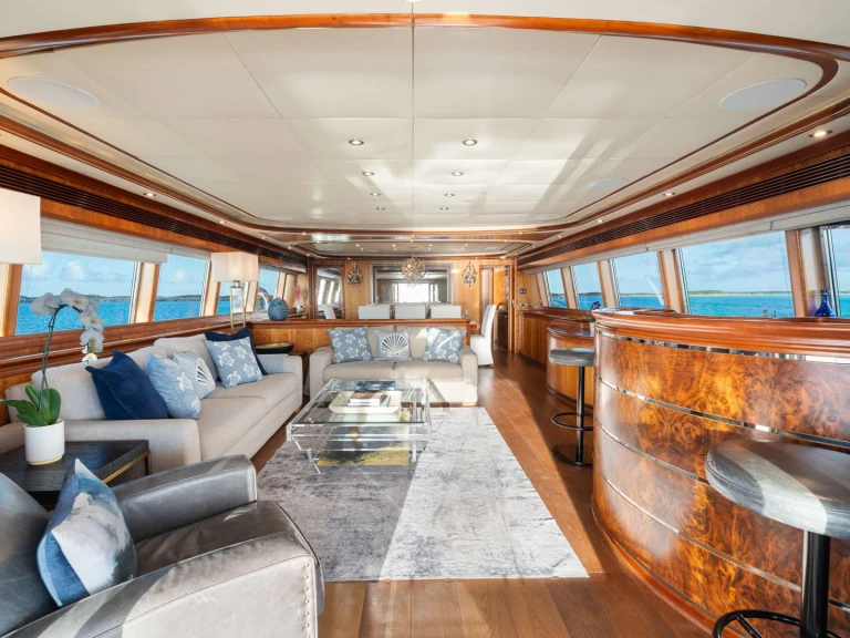 Wynajmij Ferretti MAMBO w Fort Lauderdale