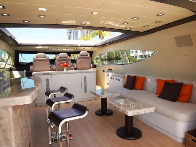 Wynajem łodzi Mangusta Mangusta 105' w Miami na SamBoat 