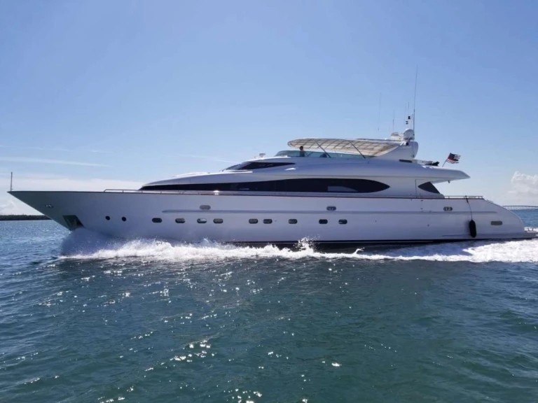 Wynajem łodzi Miami tanio 103' Custom Build