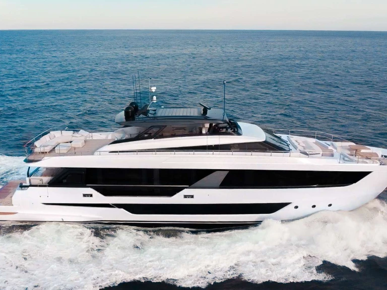 Wynajmij Luksusowy jacht z lub bez skippera Ferretti w Nassau