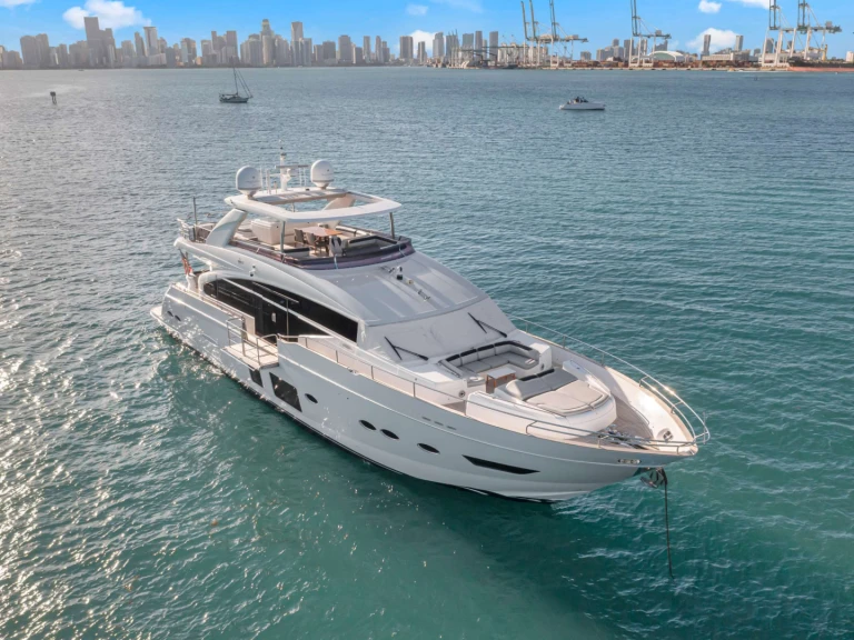 Wynajmij Princess, UK Freedom w Miami Beach