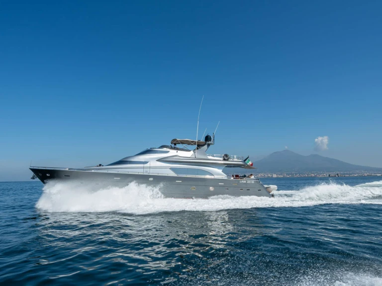 Wynajem Luksusowy jacht w Castellammare di Stabia -  LADY B
