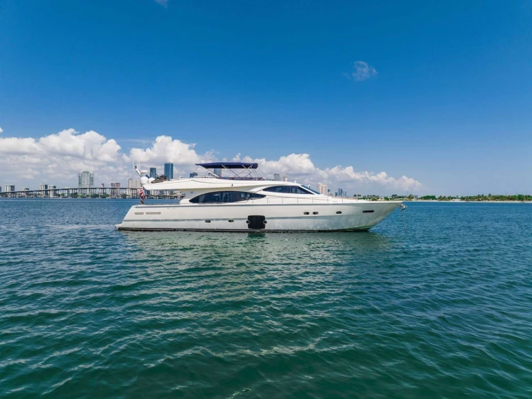 Wynajem w Miami- Ferretti Destiny na SamBoat