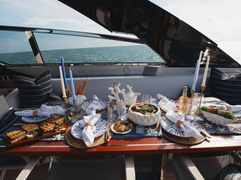 Wynajmij Luksusowy jacht z lub bez skippera Riva w Sag Harbor
