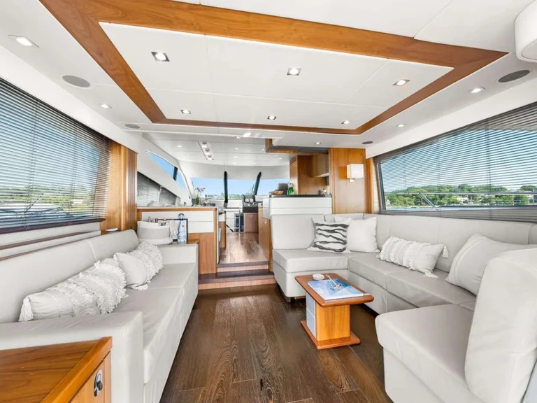 Wynajem Luksusowy jacht Sunseeker z patentem 