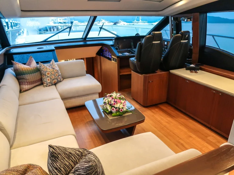 Wynajmij Luksusowy jacht z lub bez skippera Princess, UK w Phuket (City)