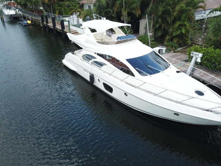 Wynajem Luksusowy jacht w Miami Beach - Azimut Shedai