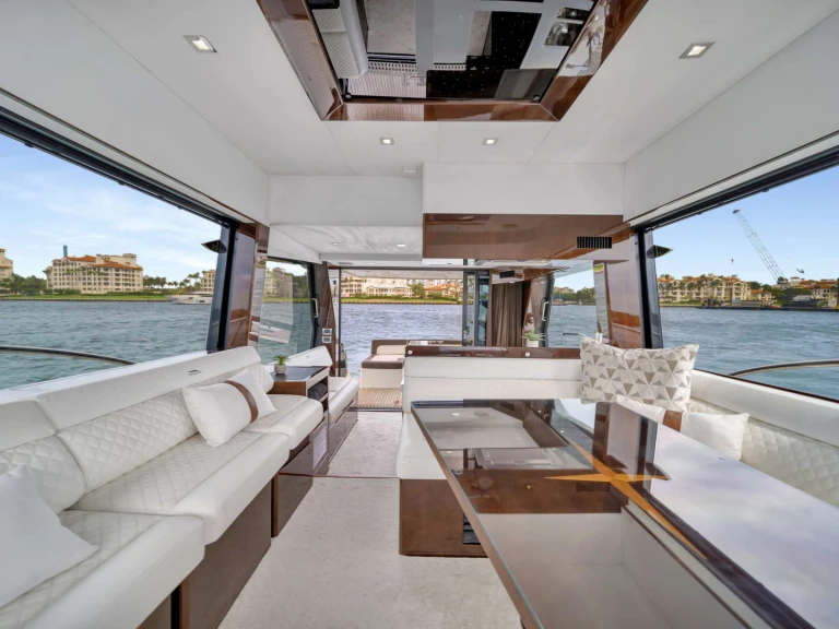 Wynajmij Galeon Infinity w Miami