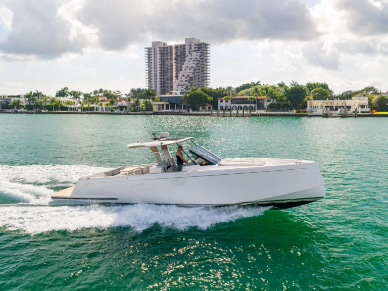 Wynajem w Town of East Hampton- Pardo Yachts 43 Pardo na SamBoat