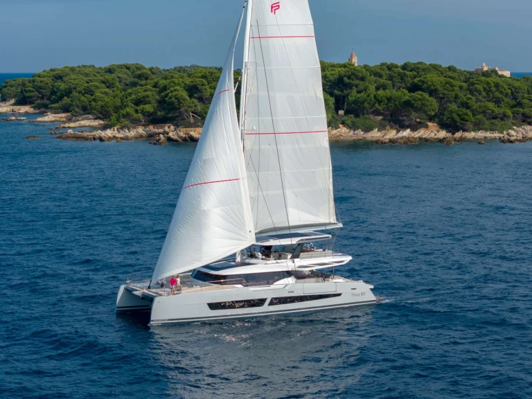 Wynajmij Fountaine Pajot Thira 80 w Karaiby