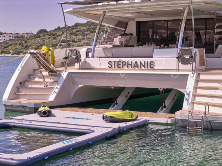 Wynajem Luksusowy jacht Fountaine Pajot z patentem 