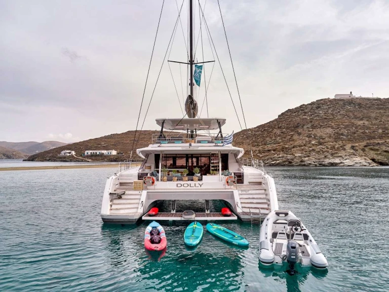 Wynajem Luksusowy jacht Fountaine Pajot z patentem 