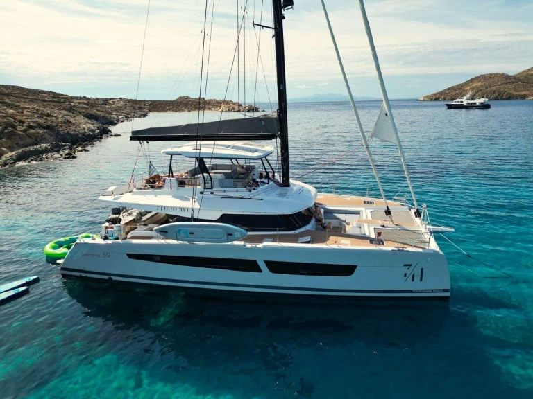 Wynajmij Luksusowy jacht z lub bez skippera Fountaine Pajot w Piraeus