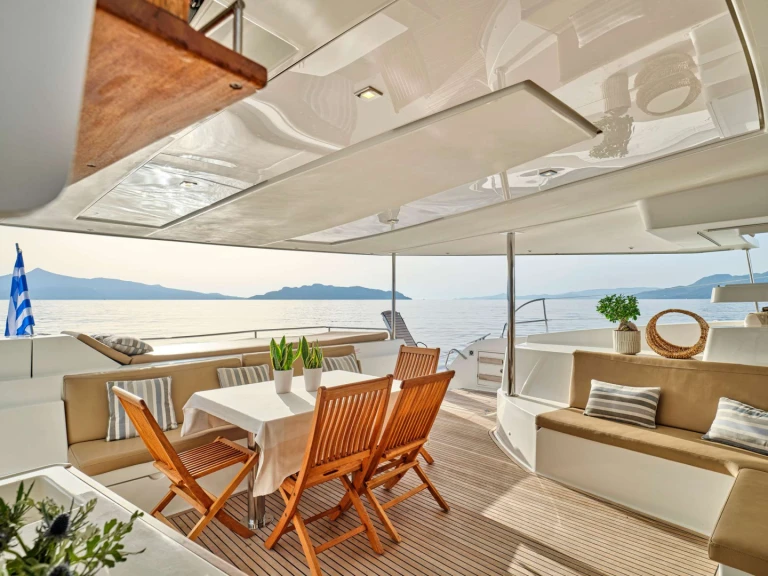 Wynajem Luksusowy jacht w Nea Peramos - Fountaine Pajot HIGH FIVE
