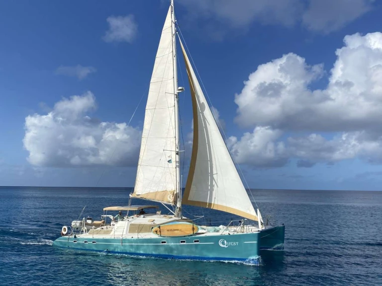 Wynajem łodzi Simonis QUEST w Newport na SamBoat 
