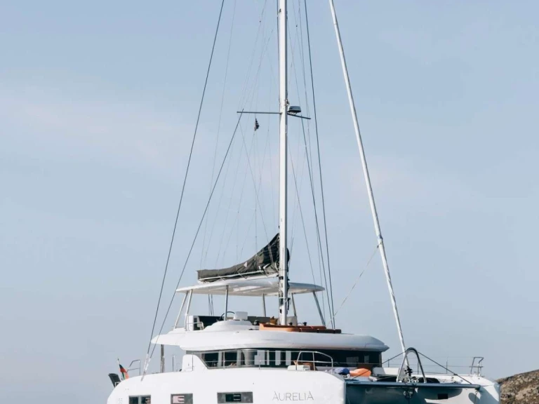 Wynajem Luksusowy jacht w Piraeus - Lagoon AURELIA