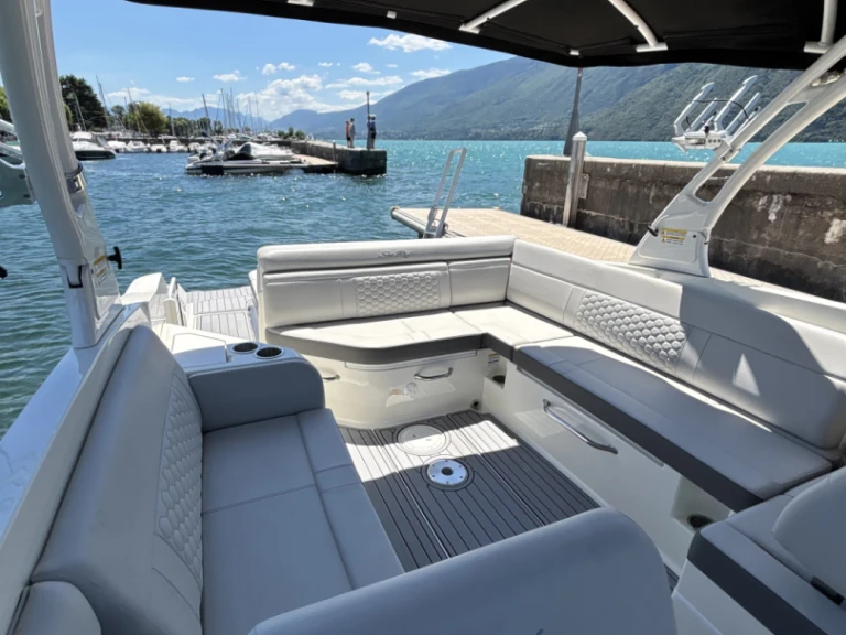 Wynajem w Le Bourget-du-Lac- Sea Ray Sea Ray SDX 270 na SamBoat