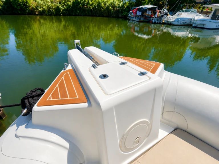 Wynajem w Mandelieu-la-Napoule- Capelli Tempest 770 na SamBoat