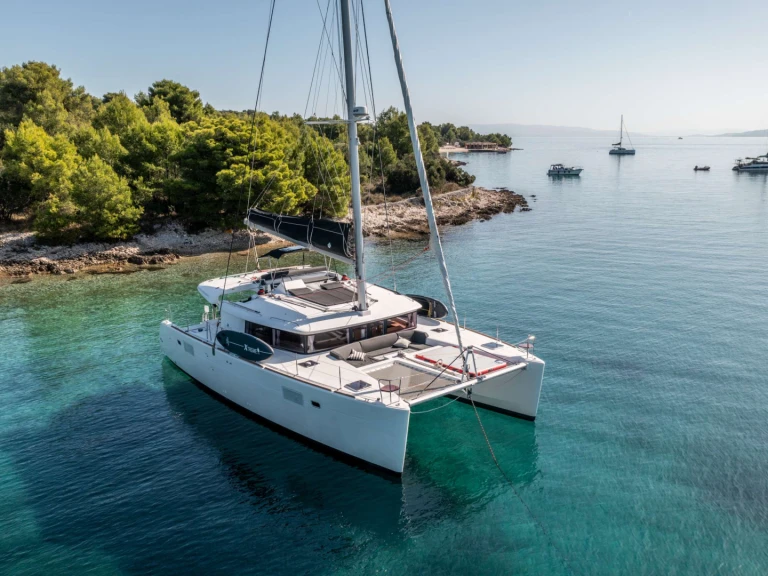 Wynajem łodzi Lagoon Falco  w Chorwacja na SamBoat 