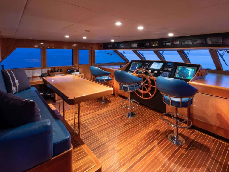Wynajmij NQEA Yachts Jack Hargrave design RENA w Newport