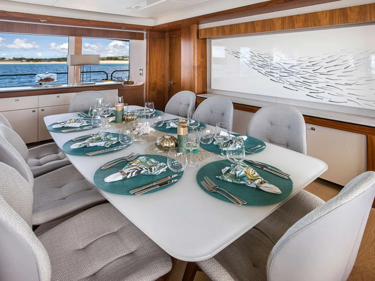 Wynajem łodzi Sunseeker EVEREAST w Cannes na SamBoat 