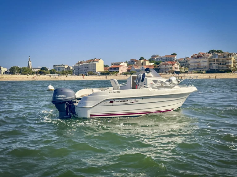 Wynajem Motorówka w Sète - Quicksilver Activ 420 Cabin
