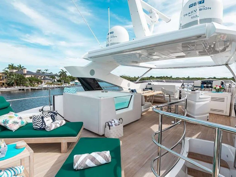 Wynajem Luksusowy jacht Sunseeker z patentem 