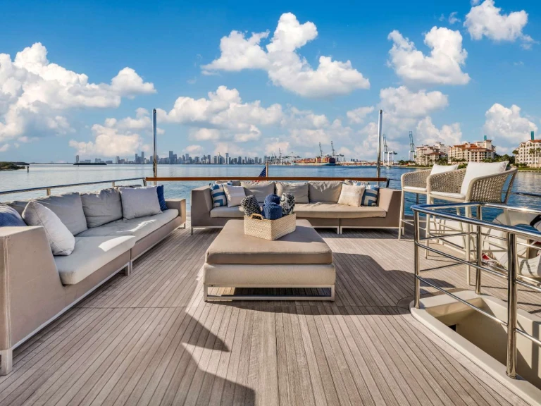 Wynajmij San Lorenzo Astonish w Miami Beach