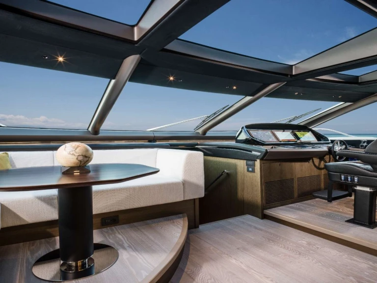 Wynajmij Luksusowy jacht z lub bez skippera Sunseeker w Bahamy