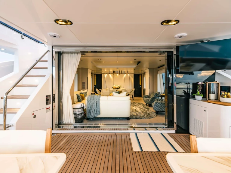Wynajmij Azimut MAREA LA NAUTICA  w Bahamy