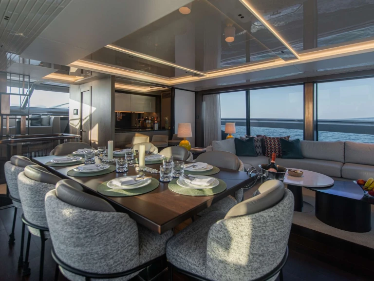 Wynajmij Sunseeker Wyldecrest w Cannes
