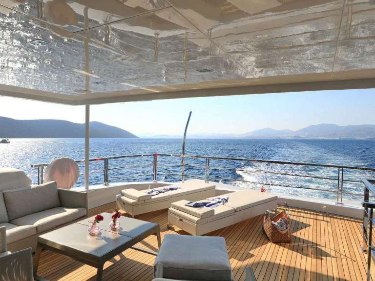 Wynajem Luksusowy jacht Aegean Build z patentem 