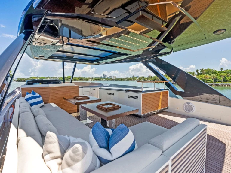 Wynajem Luksusowy jacht w Fort Lauderdale - Ferretti THE BRASS RING