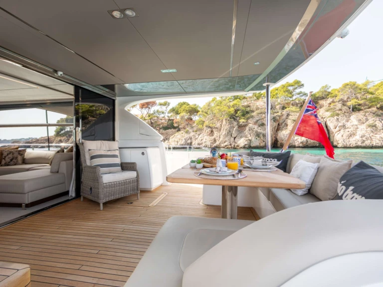 Wynajem łodzi Princess, UK MIO BARCO  w Palma de Mallorca na SamBoat 