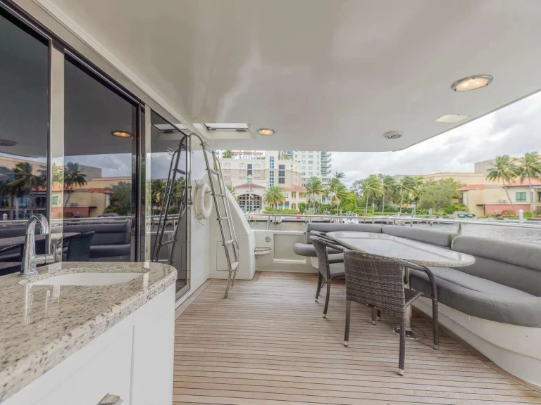 Wynajmij Luksusowy jacht z lub bez skippera Lazzara w City of West Palm Beach