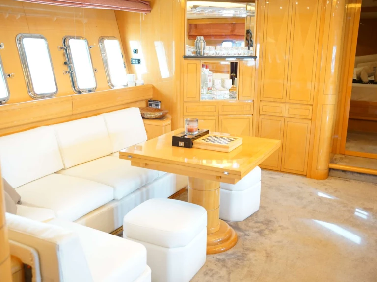 Wynajem Luksusowy jacht w Miami Beach - Mangusta The Gorilla