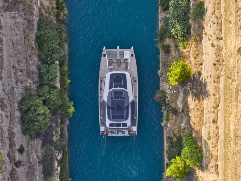 Wynajem Luksusowy jacht Fountaine Pajot z patentem 