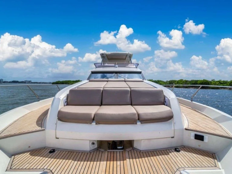 Wynajmij Prestige Yachts Oceana w Nassau