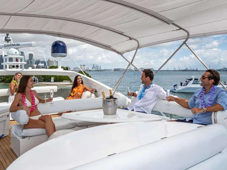 Wynajem łodzi Sunseeker GIULI w Miami na SamBoat 