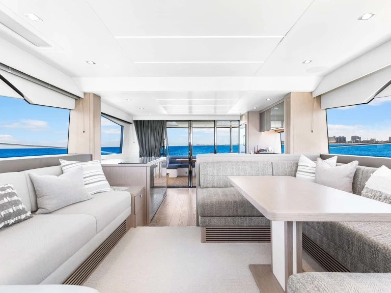 Wynajmij Sunseeker Done Deal w Bahamy