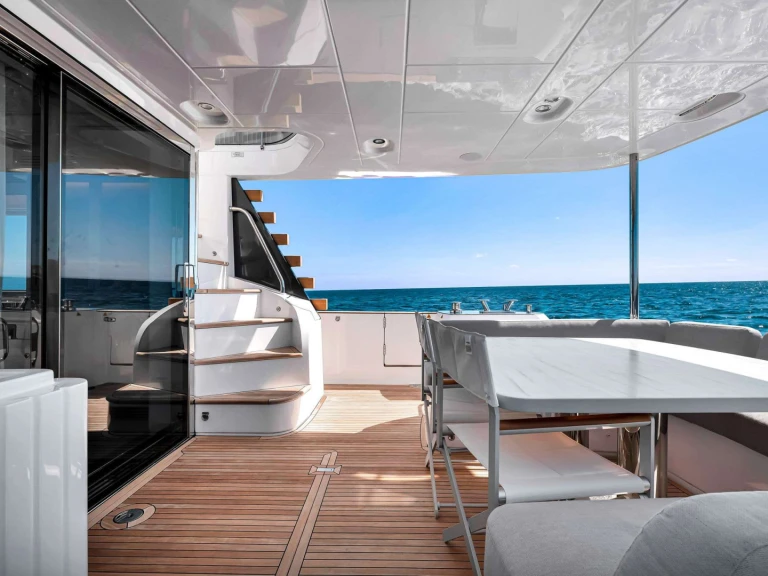 Wynajmij Luksusowy jacht z lub bez skippera Azimut w Fort Lauderdale