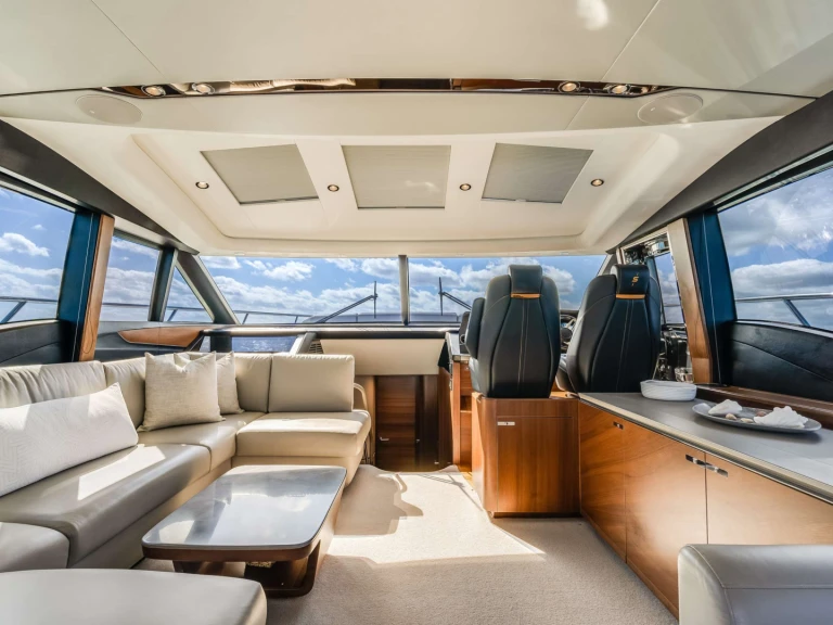 Wynajem łodzi Princess, UK Glede w Sag Harbor Cove na SamBoat 