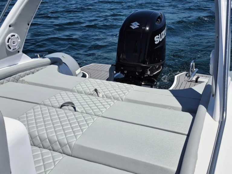 Wynajem łodzi mik mik 700 w Juan-les-Pins na SamBoat 