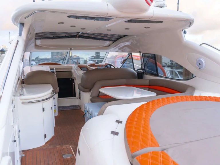 Wynajem Luksusowy jacht w Bimini - Sunseeker Sanbella 2