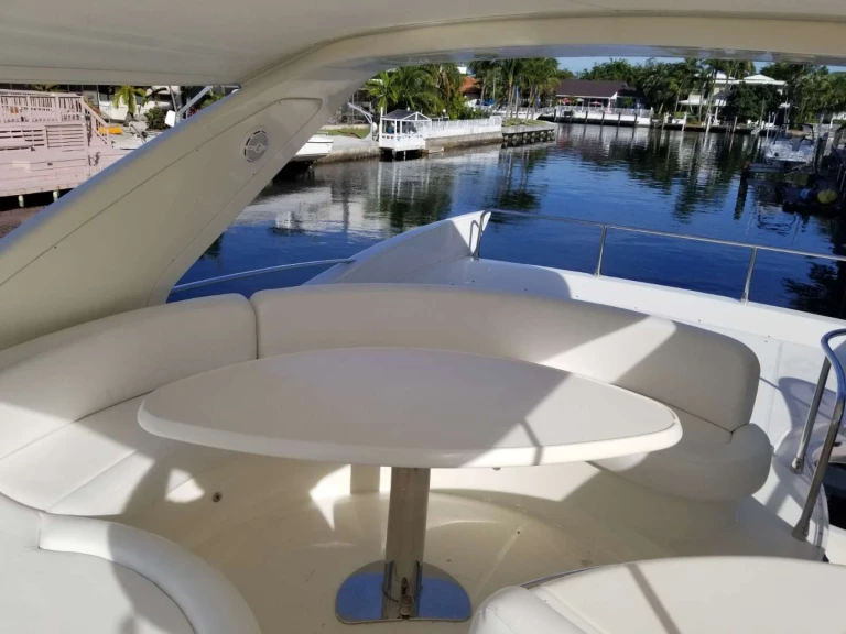 Wynajmij Azimut Shedai w Miami Beach