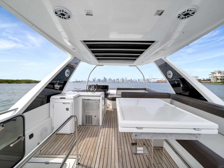 Wynajem Luksusowy jacht w Miami - Galeon Infinity