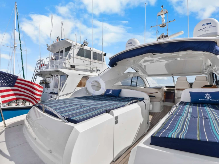 Fairline, U.K. ODYSSEA między profesjonalistami a osobami prywatnymi w City of West Palm Beach