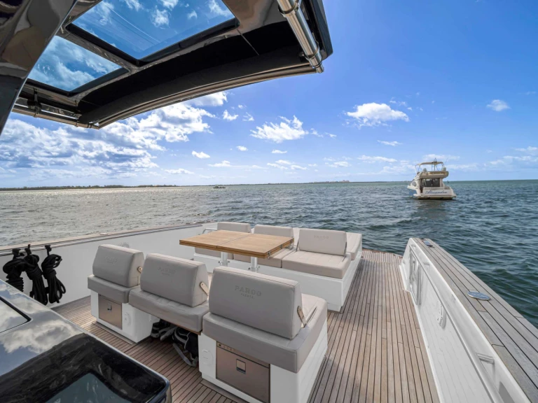 Wynajem Luksusowy jacht w Bahamy - Pardo Yachts BRAMANTE