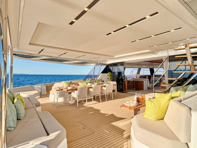 Wynajmij Fountaine Pajot AD ASTRA w Lavrio