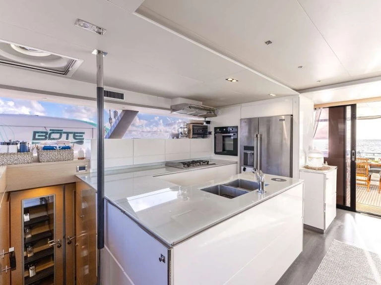 Fountaine Pajot TRUE STORY między profesjonalistami a osobami prywatnymi w Brytyjskie Wyspy Dziewicze